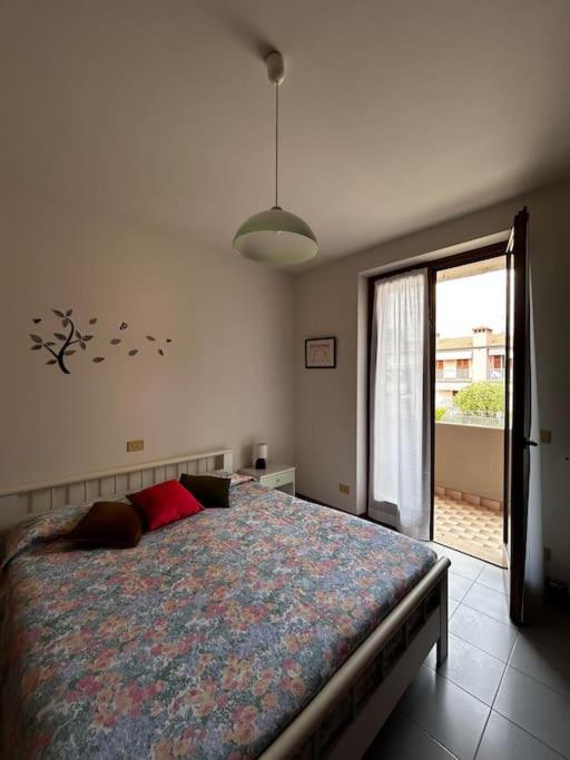 Near Town Centre And Lake - Le Colombe Bardolino Exterior photo